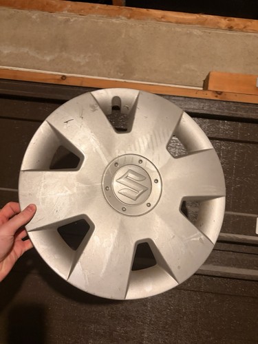 Suzuki swift hubcap wheel trim - suzuki,